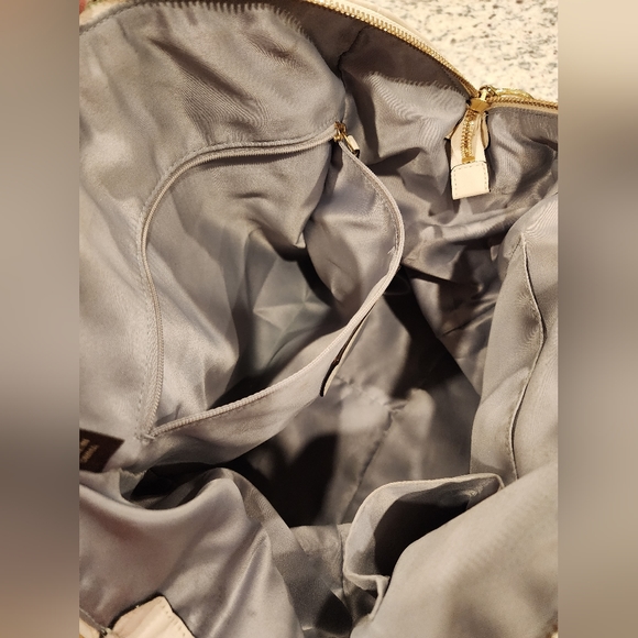 **Authentic COACH Satchel Purse** - Picture 12 of 12